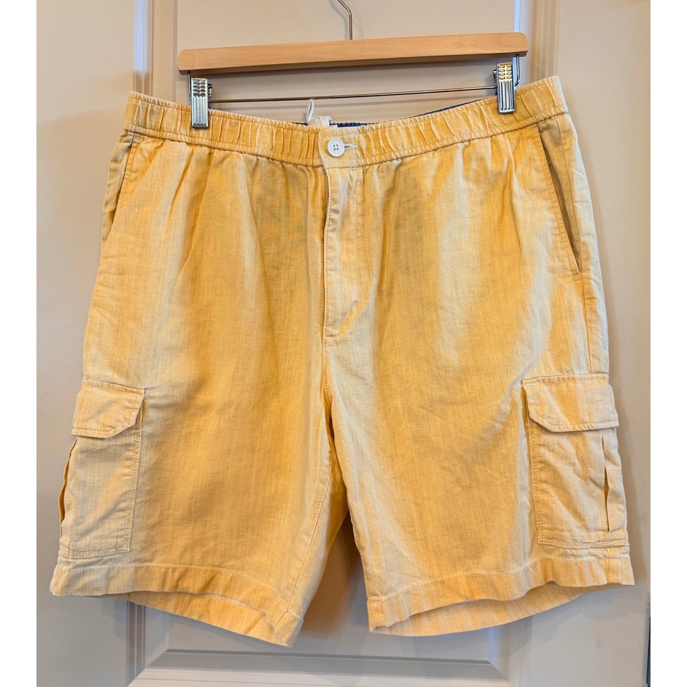 Tommy Bahama Men's Yellow Cotton/Linen Blend 9-Inch Inseam Cargo Shorts Size XL